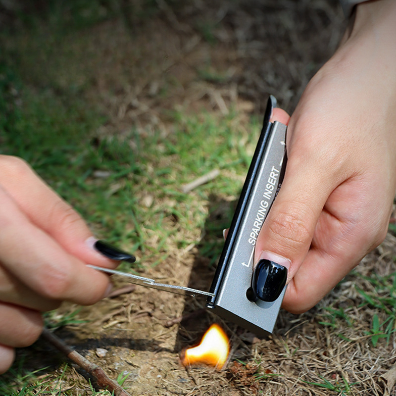 Magnesium Fire Starter - Kit di Accensione Fuoco Essenziale per